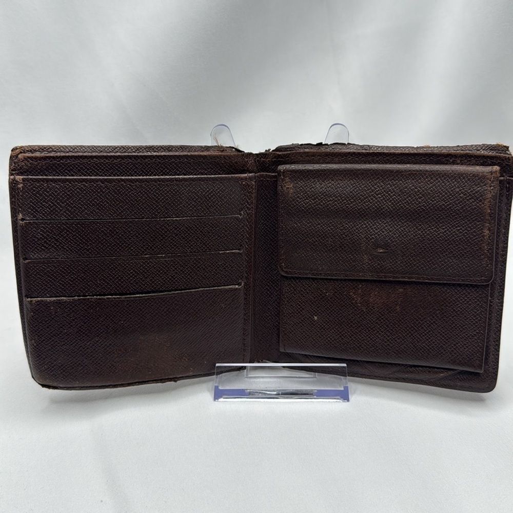 Louis Vuitton Ebene Damier Bi-Fold Marco Wallet Brown | Men’s | Pre-Owned | - Picture 4 of 9
